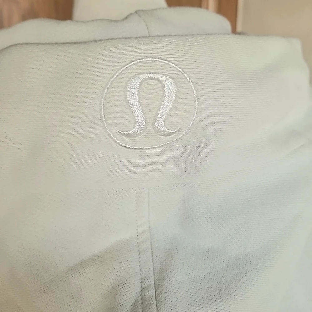 lululemon athletica | Scuba Oversized Fleece Side Slit Hoodie Bone M/L - Picture 7 of 8